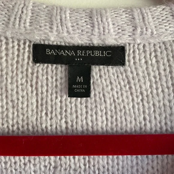 Banana Republic Pale Lavender Cable Knit Sweater Size M - Picture 3 of 4